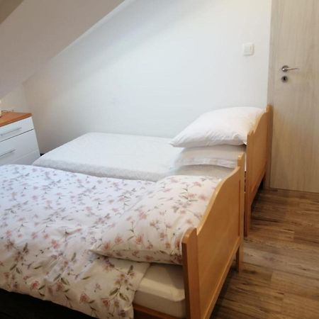 Apartman Dunatov Preko Exterior foto